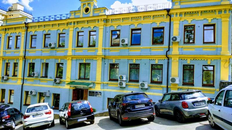 Київреклама: «Отримуй дозвіл на рекламу, щоб спати спокійно!»